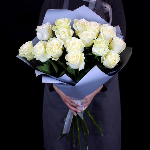 Ramo de 15 rosas blancas Ecuador
