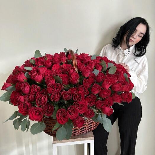 251 РОЗА В КОРЗИНЕ