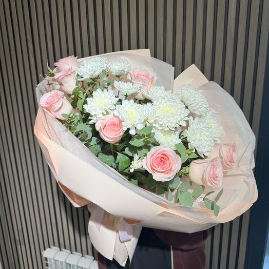 Сборный букет «Воздушный поцелуй»