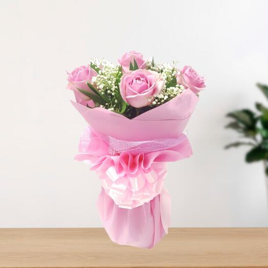 7 Lovely kisses - Pink Roses Bouquet