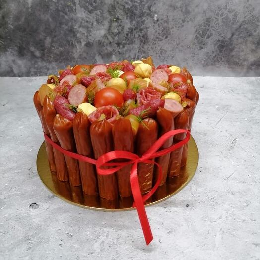 Колбасный торт