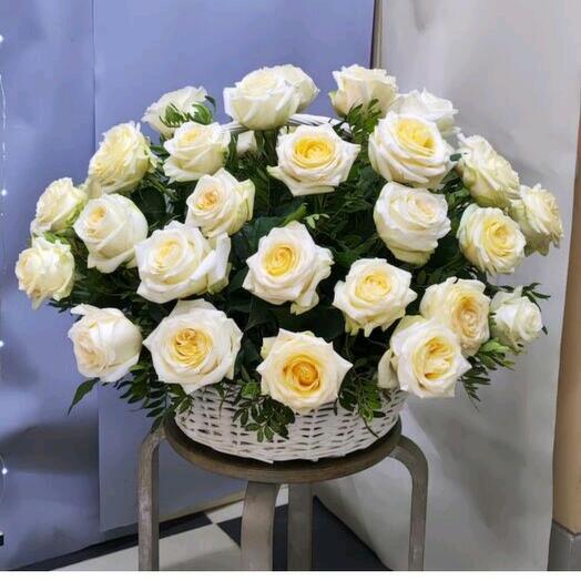 Корзина с цветами 45
