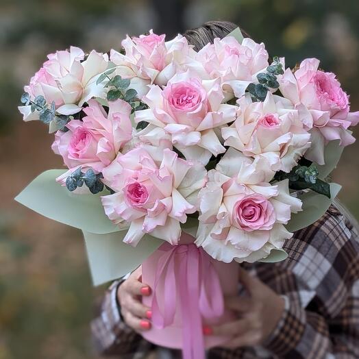 9 французских роз в коробке S