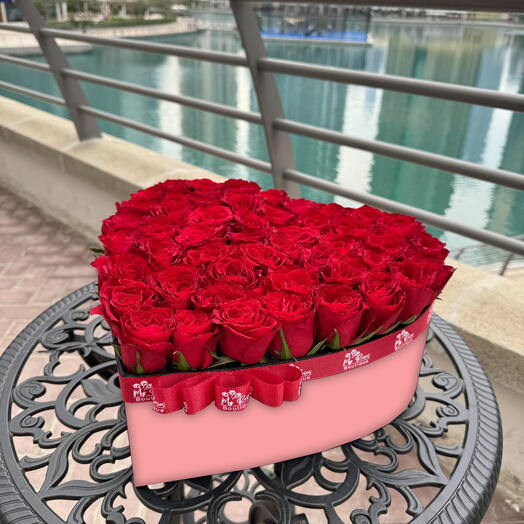 Royal red rose s arrangement (Pink box)