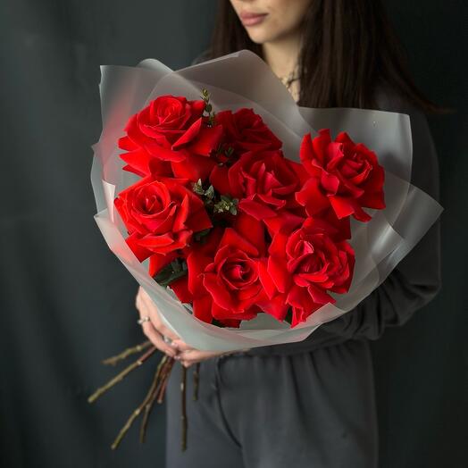 Bouquet of French scarlet roses