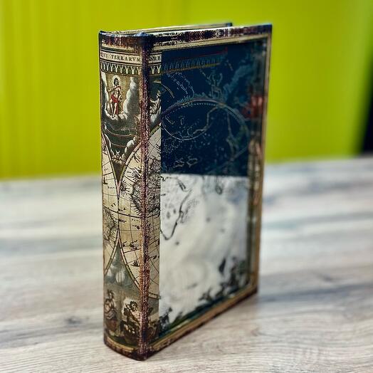 Шкатулка-книга с зеркалом
