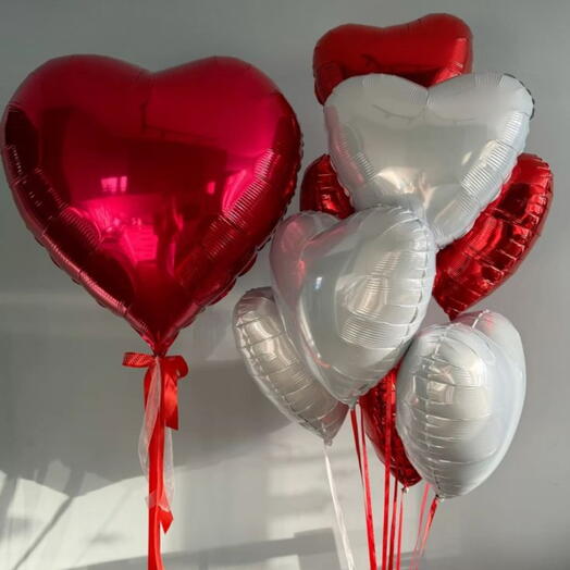 Набор шаров из 9 сердец