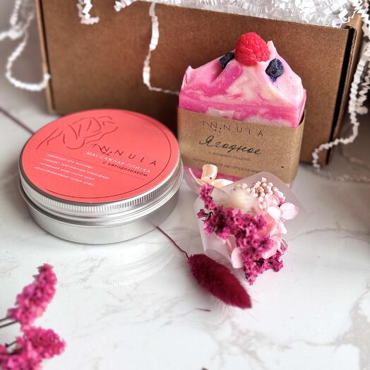 Милый подарок кому угодно «Ягодный»