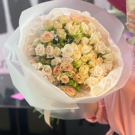 15 кустовых роз