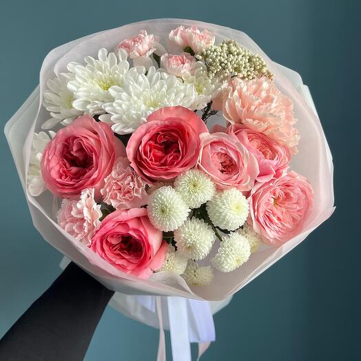 Розовый букет с пионовидными розами 💖