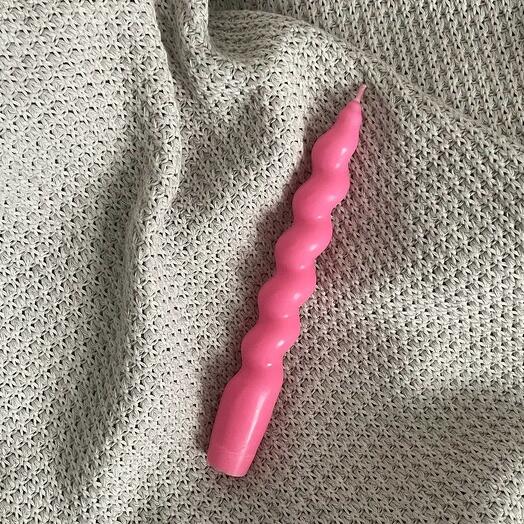 Свеча интерьерная, спираль розовая ·S11·