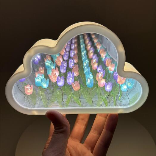 🌷 Светильник "Magic Cloud" с тюльпанами