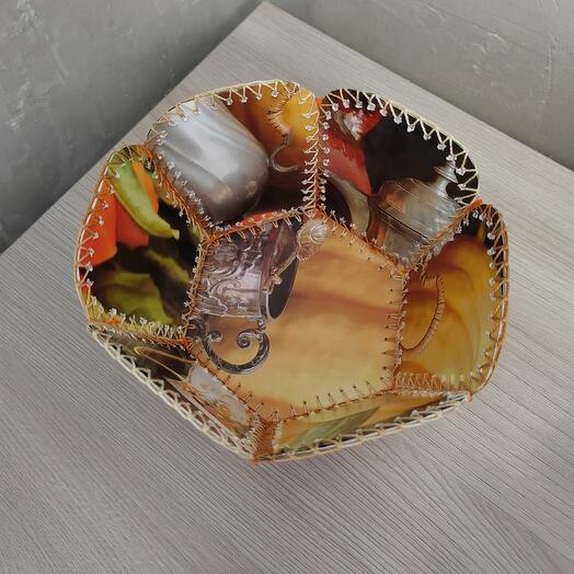 Открытая шкатулка