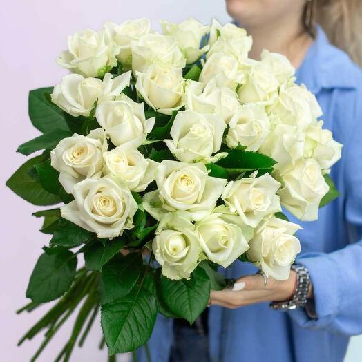 Букет из  25 белых  роз