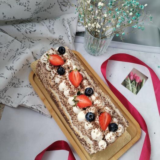 Меренговый рулет со вкусом тирамису