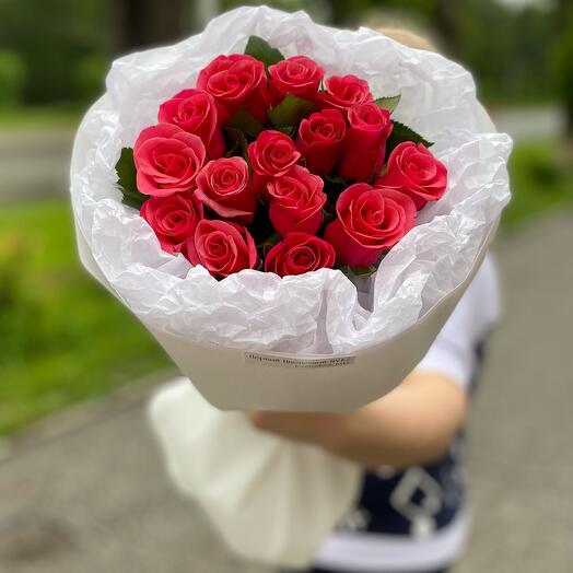 15 Роза Кения 42см