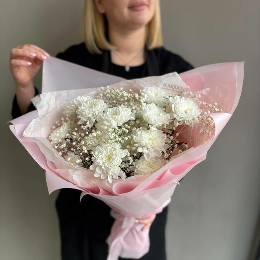 Bouquet 029 (букет из хризантем и гипсофилы)