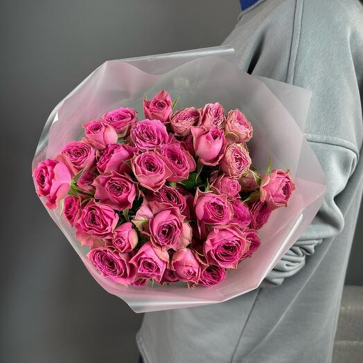 Монобукет из 7 кустовых роз Жизель