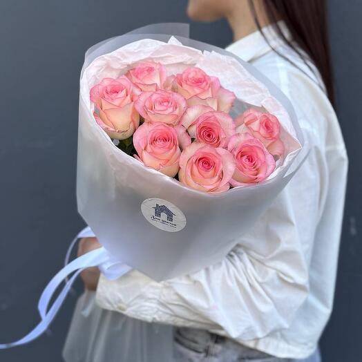 Букет из 9 роз Джумилия