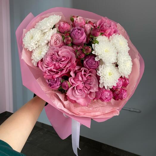 Сборный букет с Розой и хризантемой