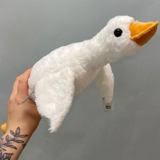 Мягкая игрушка - белый гусь