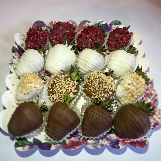 Клубника в шоколаде 16 шт