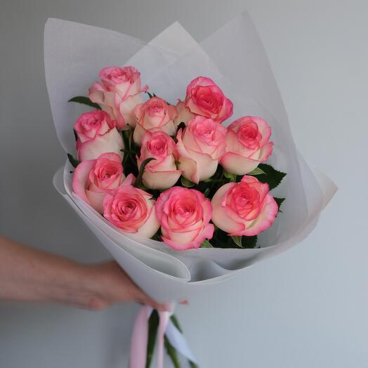 Розы Джумилия 11 штук