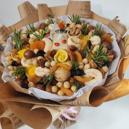 Букета из Орехов и Сухофруктов (Ко Дню Матери)
