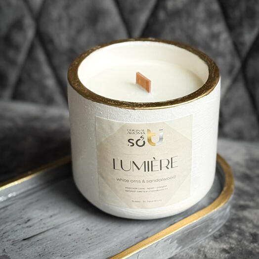 Свеча LUMIERE с деревянным фитилем
