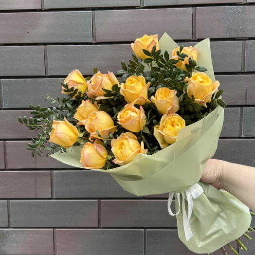 Монобукет из роз Санни Экспрешн