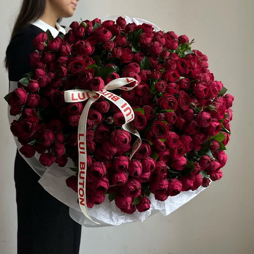 Букет « 51 пионовидная кустовая Роза»