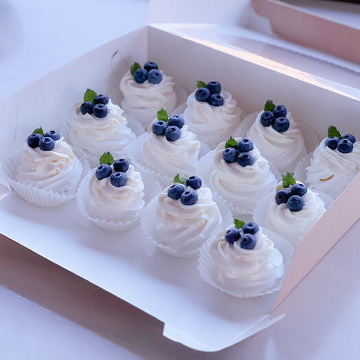 Пирожные Анна Павлова с лесной черникой 12 штук