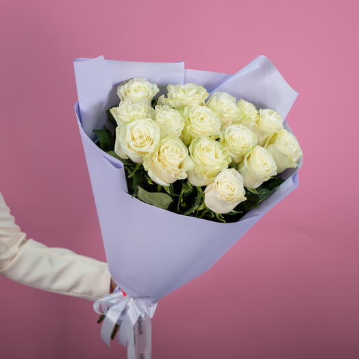 Букет из 15 белых роз 60-70 см (Эквадор)