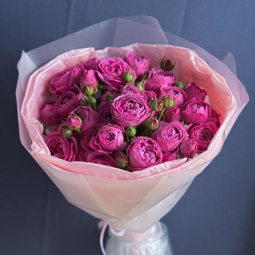 Розы, кустовые розы пионовидные яркие 9