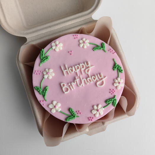 Бенто-торт с цветочками Happy Birthday на день рождения девушке, любимой, жене, супруге, дочери, подруге, сестре, коллеге