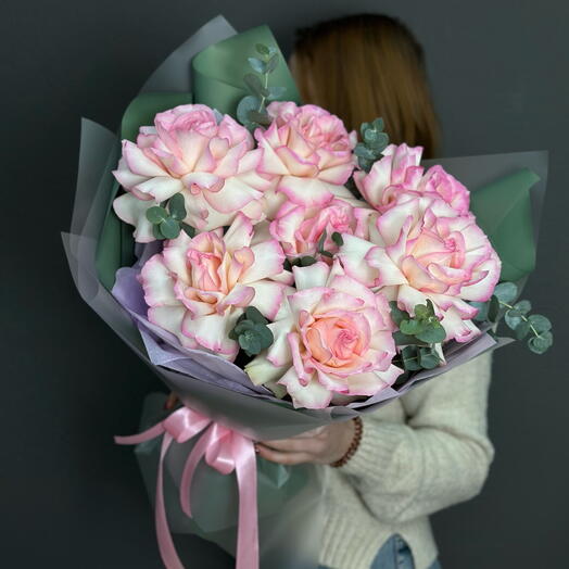 Ажурные розы 7 штук