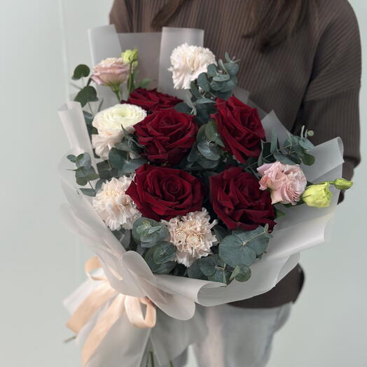 Яркий букет