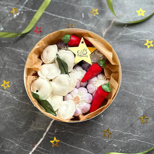 Зефир мужской к 23 февраля с пельменями, чесноком и перцем