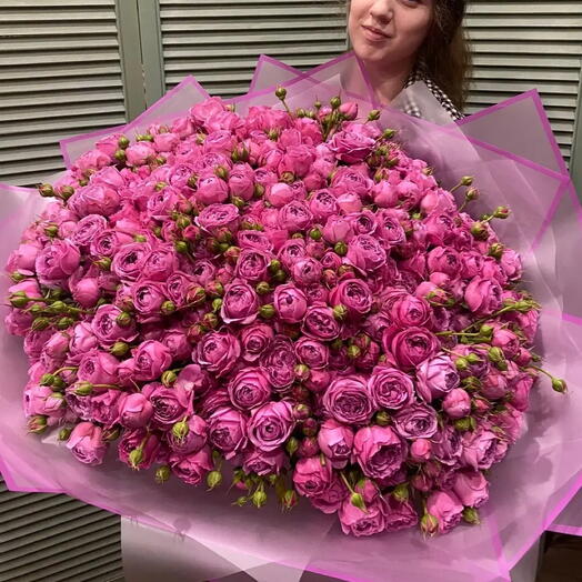 Букет «Провокация» из шикарных кустовых роз