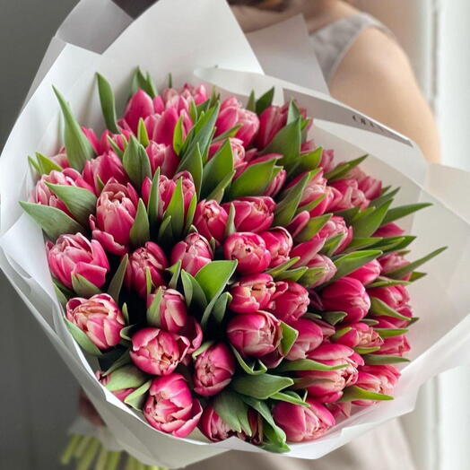 Пионовидные тюльпаны букет L