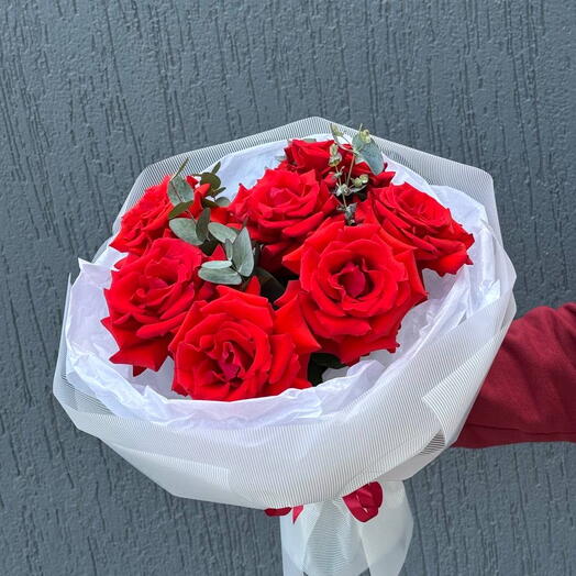 Букет из красных роз «Страсть»