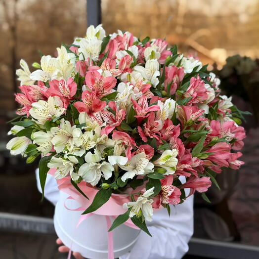 Blush Flower Box