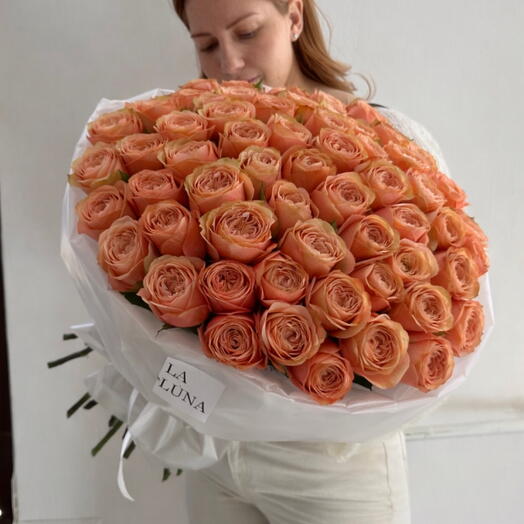 Букет из 51 пионовидной розы