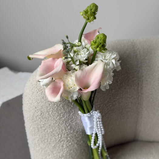 Букет невесты с каллами