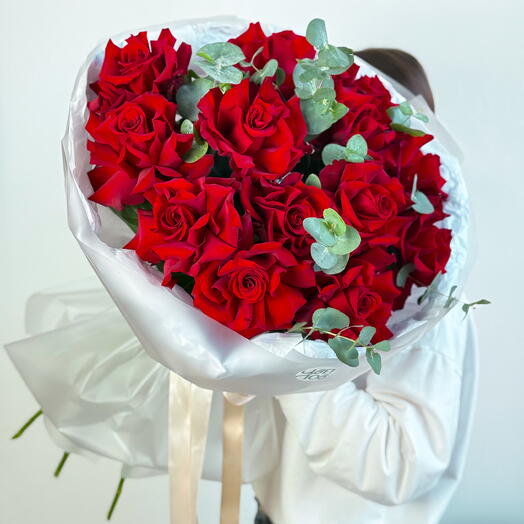 Алая страсть -15 роз🌹