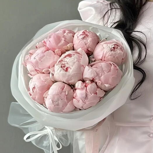 Акция 🔥 Букет из 9 пионов