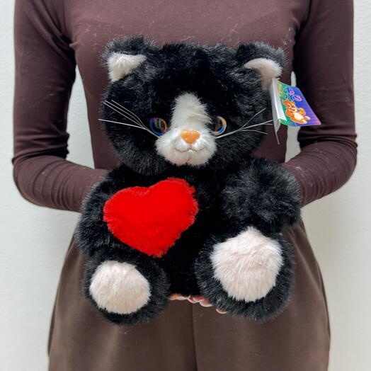 Мягкая игрушка кот с сердечком чёрный