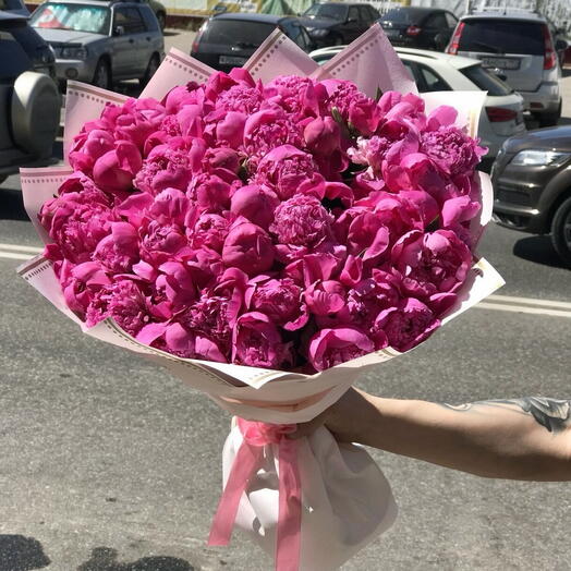 Bouquet of 51 bright peonies