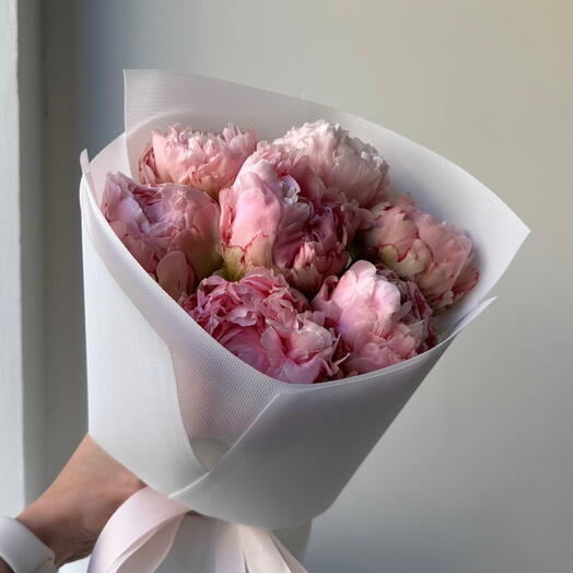 Peony breeze