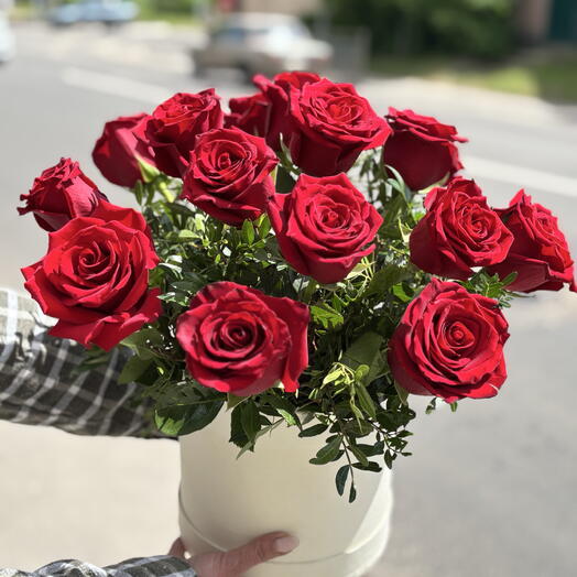 Коробка с розами